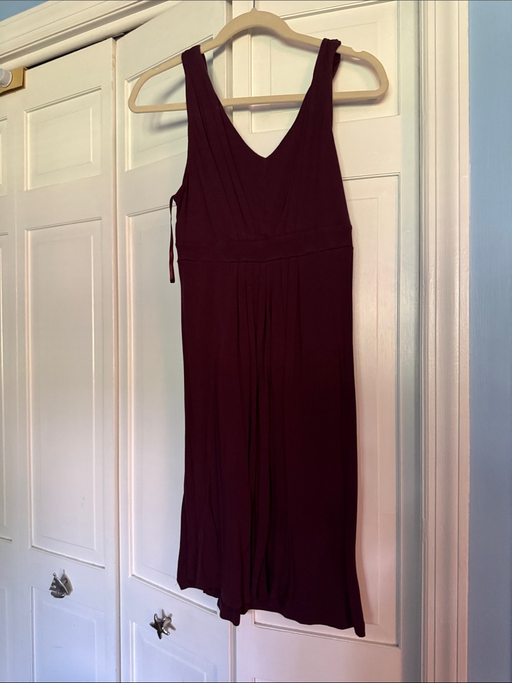 LOFT Burgundy V‑Neck Midi Dress